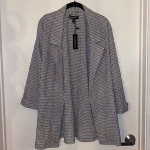 NWT Blank NYC gray and white gingham seersucker blazer